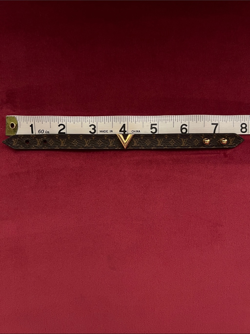 Louis Vuitton Essential V Bracelet